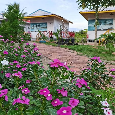 Shunde Palm Resort 仙本那顺德人家棕榈园 Zewnętrze zdjęcie